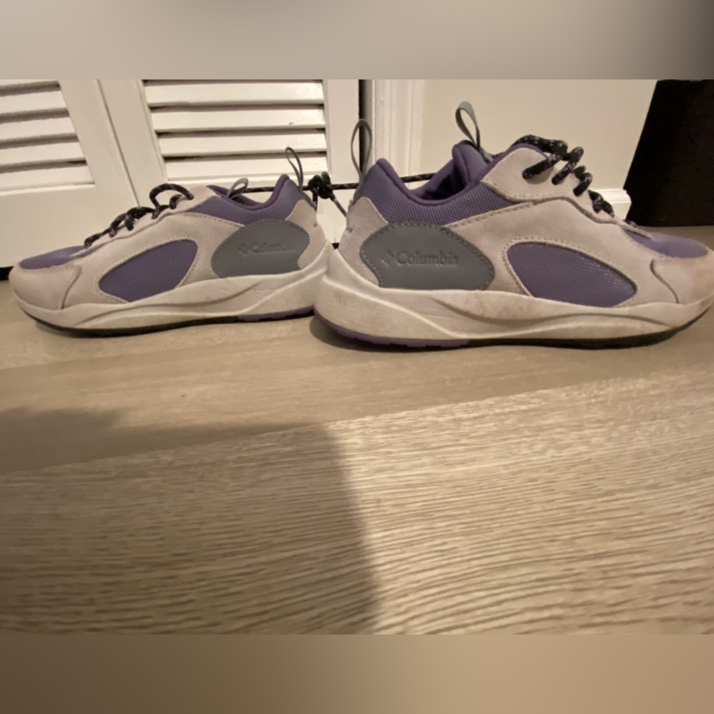 Columbia hiking shoes